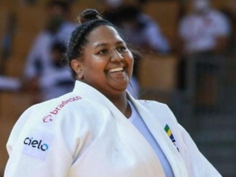 Bia Souza é imobilizada por francesa na decisão e leva a prata no Mundial de Judô
