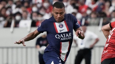 Mbappé en acción con PSG.