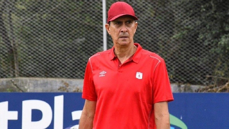 Anuncio del dueño del América deja en jaque al técnico Alexandre Guimaraes