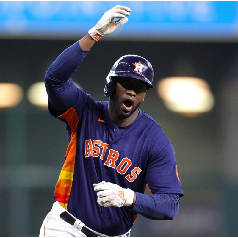 Darian Carrera pasa de Sultanes de Monterrey a Astros de Houston