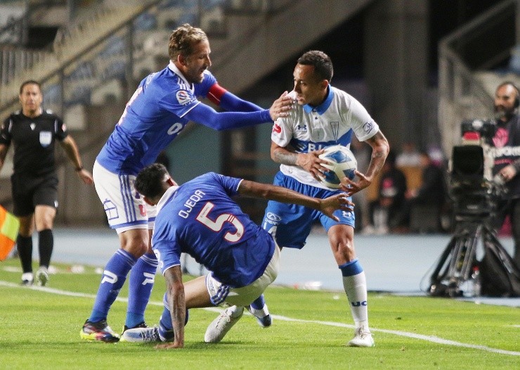 Fabián Orellana Universidad Católica