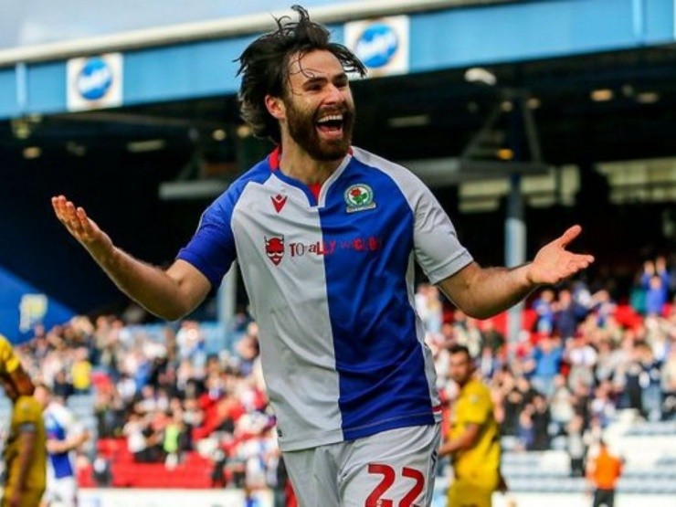 Brereton no se cansa de hacer goles en Inglaterra | Foto: Blackburn 