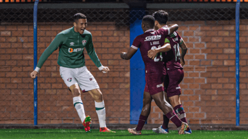 Fluminense venció 3-0 a Avaí FC.