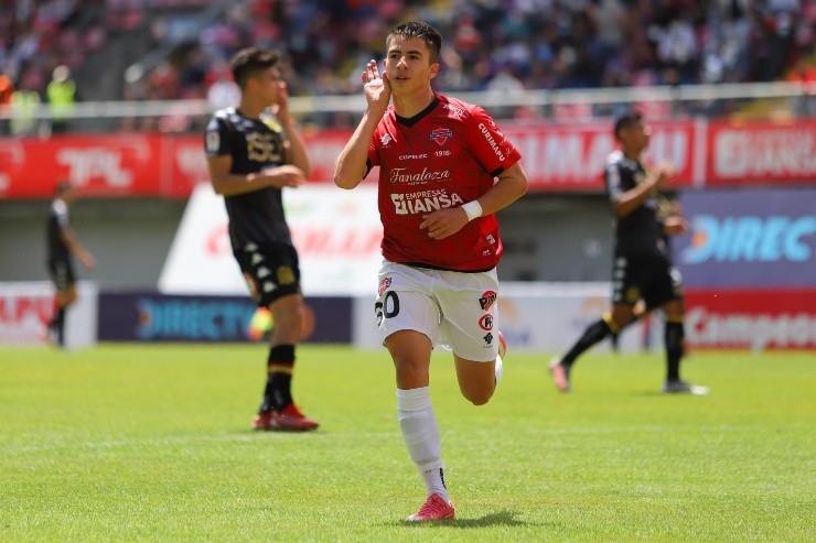 Matías Moya se perfila para poder llegar a la UC | Foto: Agencia Uno 