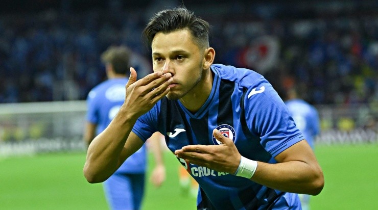 ¿Puede quedarse Ángel Romero? (Imago 7)