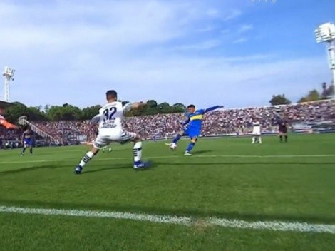 VIDEO | El pibe de los goles importantes: Langoni aprovechó un rebote y le devolvió la punta a Boca