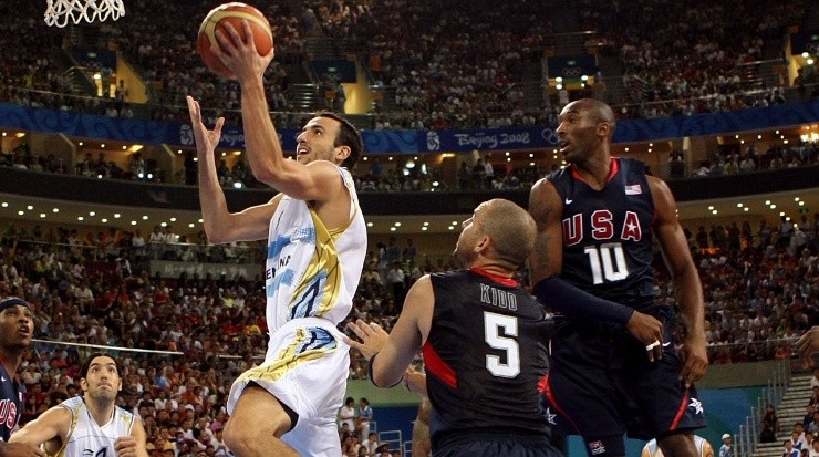 Emanuel Ginóbili y Kobe Bryant en Juegos Olímpicos (Foto: Getty Images)