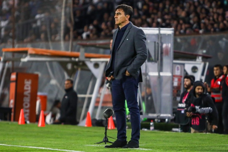 Quinteros no esconde su enojo | Foto: Agencia Uno 