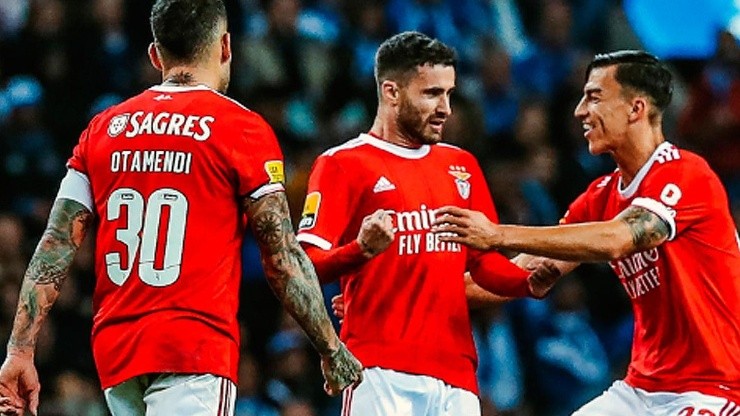 Benfica en festejo de gol.