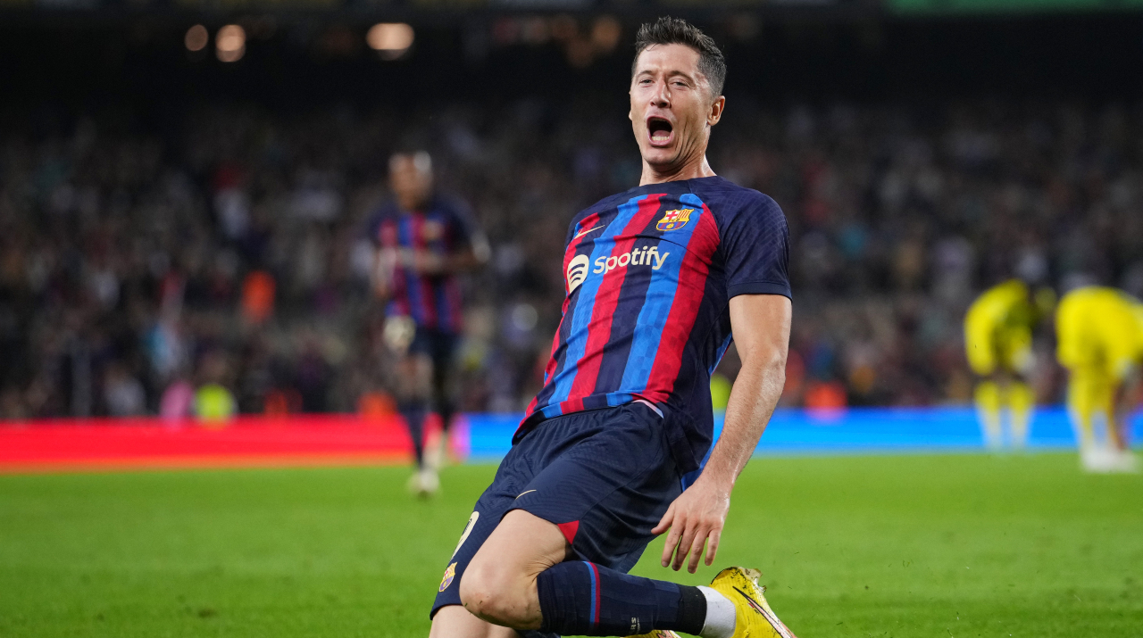 Robert Lewandowski scored for Barcelona vs Villarreal CF at Camp Nou