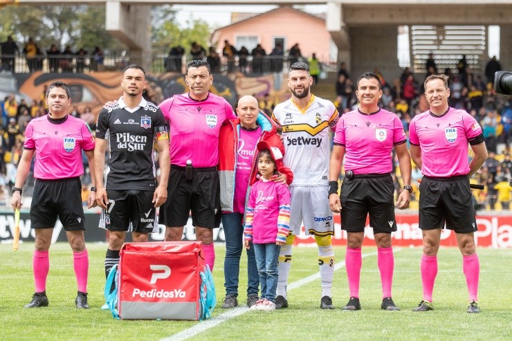 El capitán de los 'Albos' está feliz por el título | Foto: Agencia Uno 