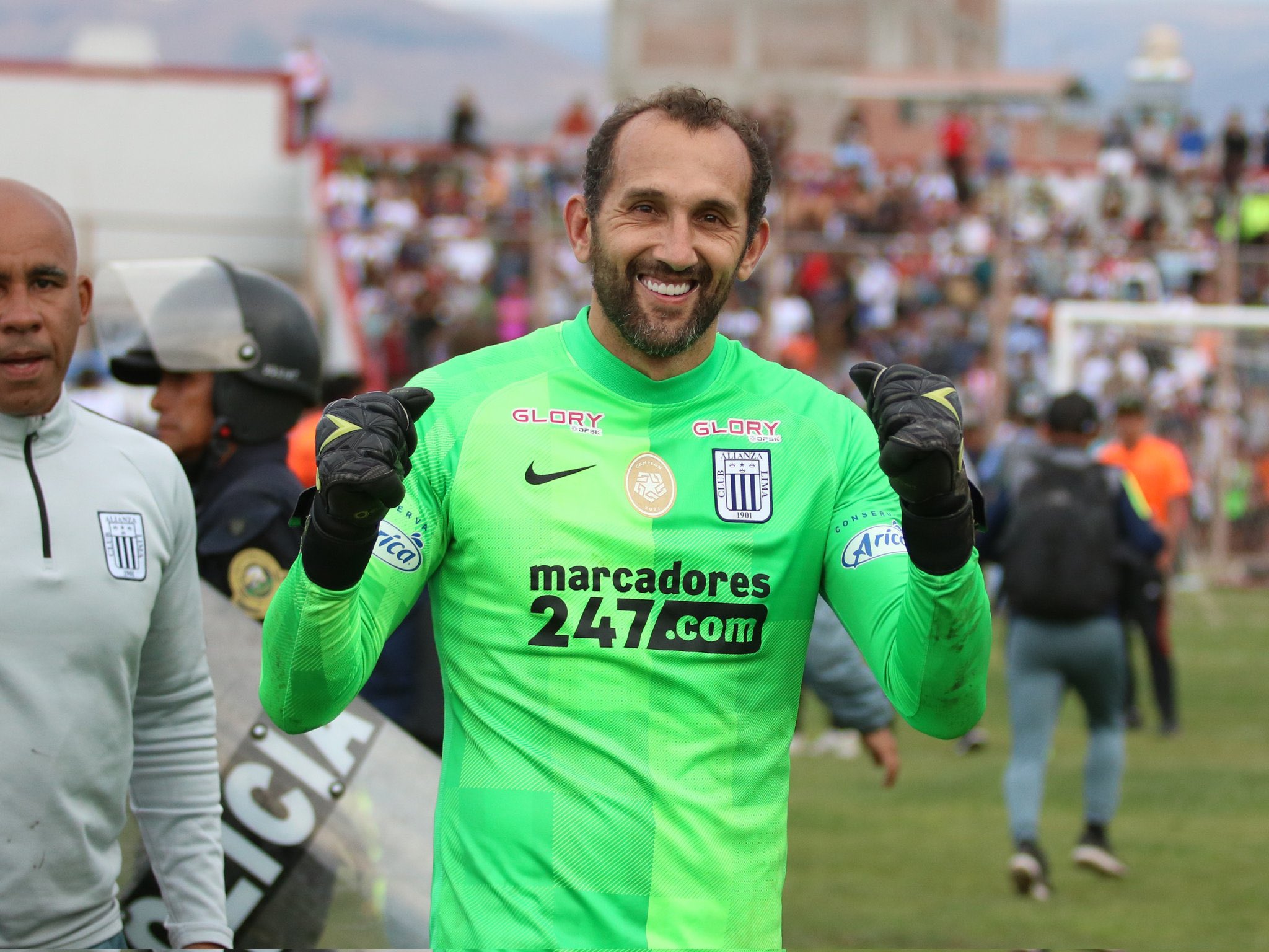 Hernán Barcos tras el triunfo de Alianza Lima ante Ayacucho FC. Foto: Edson Ochoa