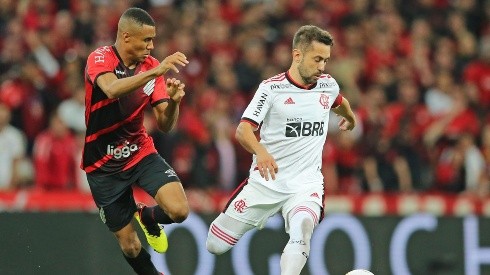 Flamengo y Paranaense disputan la final de la Copa Libertadores 2022.