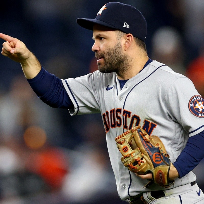 Jose Altuve's Profile: Age, height, contract, wife and net worth