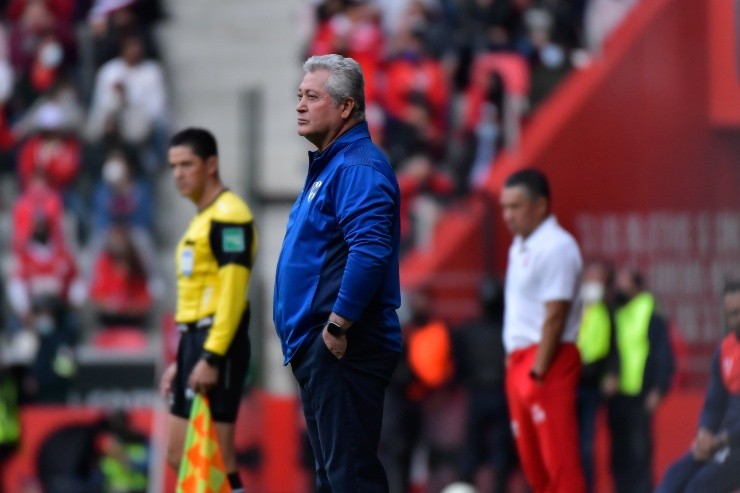 Vucetich seguirá al frente de Rayados. Créditos: Imago7