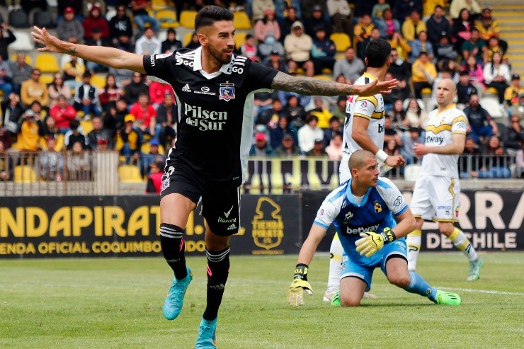 Juan Martín Lucero quiere seguir en Colo Colo | Foto: Agencia Uno 