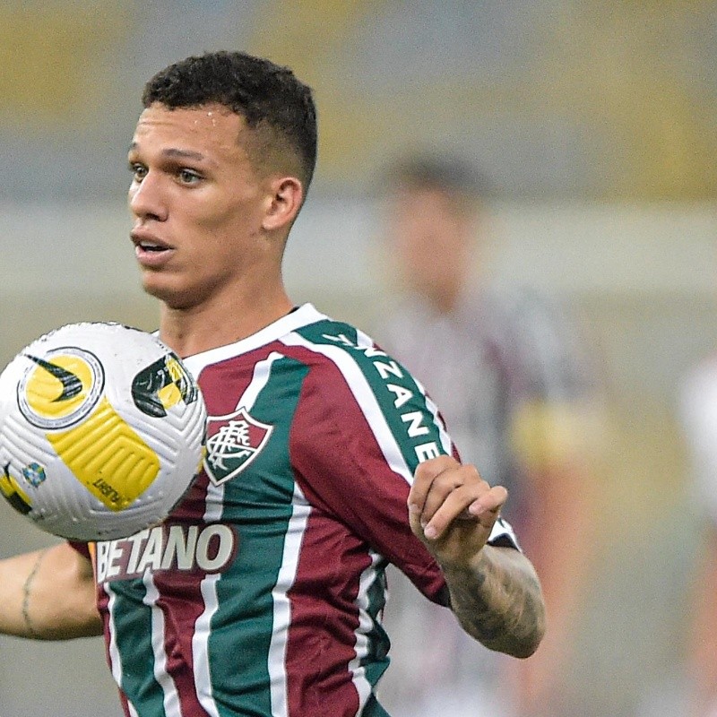 Lesão de Calegari 'assombra' Fernando Diniz e Fluminense volta a ter problemas na escalação