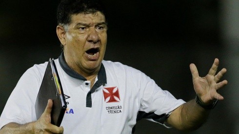 Paulo Campos/AGIF - Joel Santana no comando do Vasco.