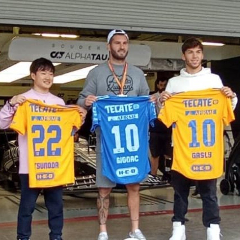 ¡Dos nuevos tigres! Gasly y Tsunouda reciben regalo de Gignac en el GP México