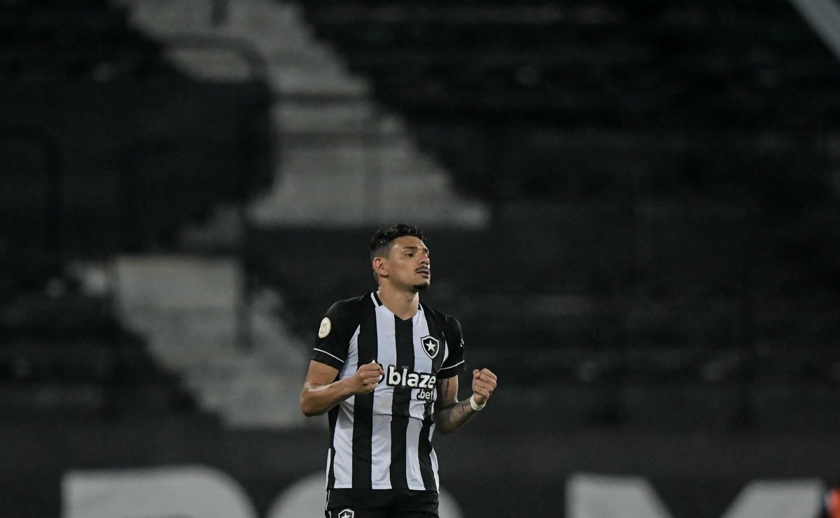 Torcida Mira Em Tiquinho E Botafogo Sai Vaiado Após Derrota Em Casa Para O Cuiabá “time Sem 0463