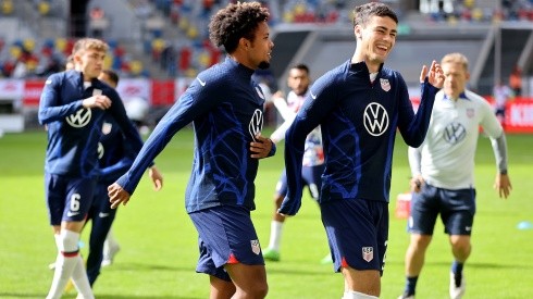 Weston McKennie y Giovanni Reyna en Selección de Estados Unidos