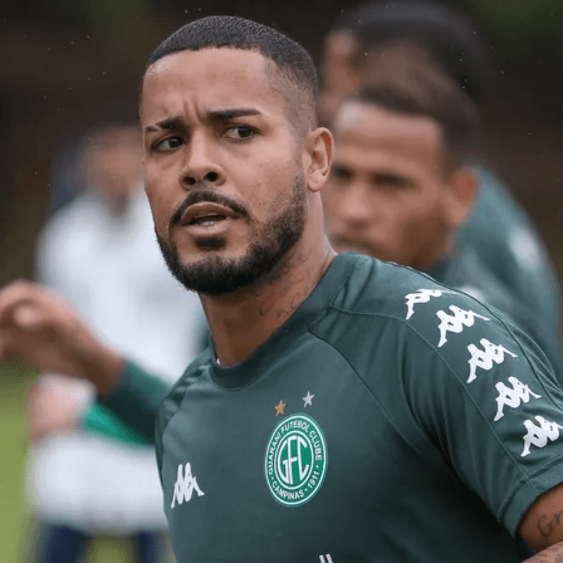 Guarani define 'pacote de dispensas' e encerra vínculo com Maxwell e mais três jogadores