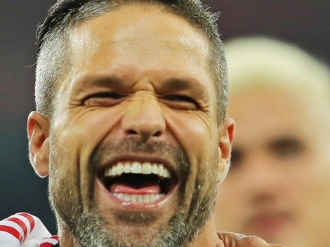 “Novo camisa 10 aprovado no Flamengo”; Argentino negocia com CRF para substituir Diego em 2023