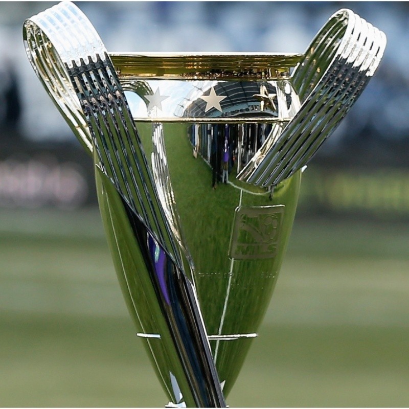 Leagues Cup trophy: size, weight and what it is made of - AS USA