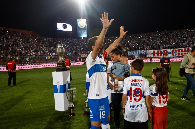 Fuenzalida dejará de ser jugador de la UC | Foto: Agencia Uno Fuenzalida dejará de ser jugador de la UC | Foto: Agencia Uno