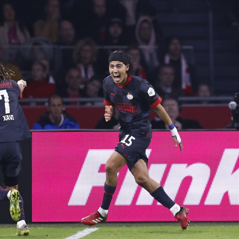 ¡Nuevos líderes! Con gol de Erick Gutiérrez, PSV derrotó al Ajax