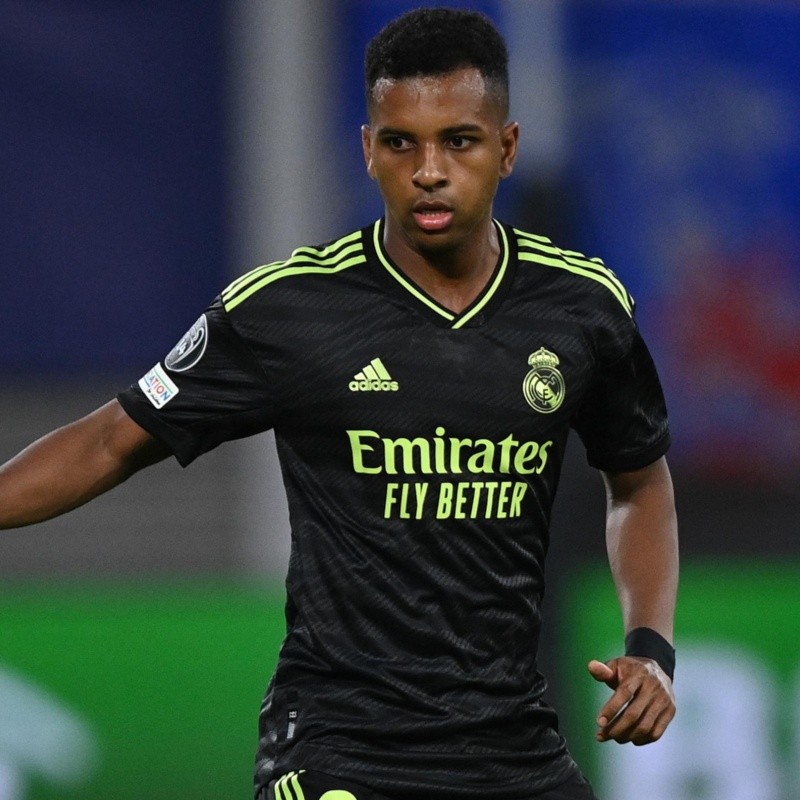 Ancelotti encontra posição ideal para manter Rodrygo como titular no Real Madrid