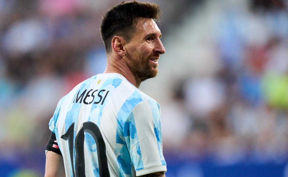 Lionel Messi behaved very badly' - Mateu Lahoz claims Argentina