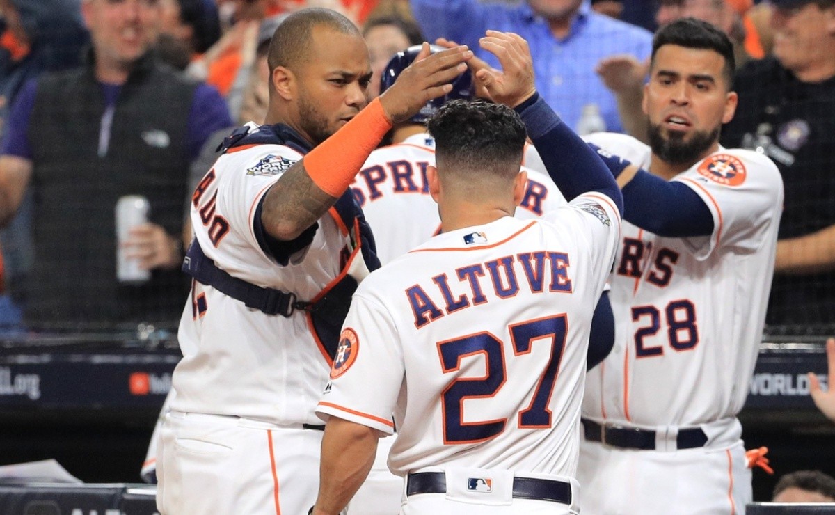 Los 3 latinos de los Astros que más dinero ganarán en 2022