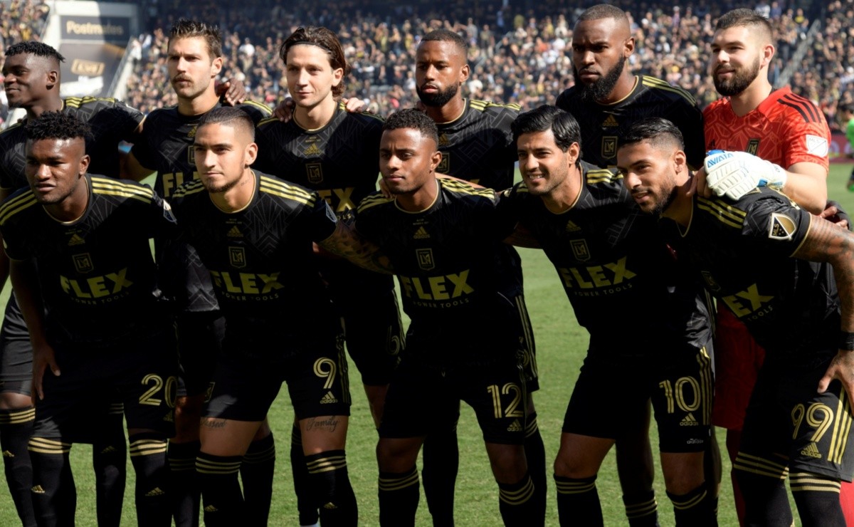 MLS  Carlos Vela y LAFC presentaron una modificación en su escudo para la  temporada 2023