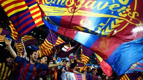 Hinchas de Barcelona y de Osasuna se cruzaron en un bar.