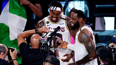 Dwight Howard celebra con LeBron James título de Lakers en NBA 2020