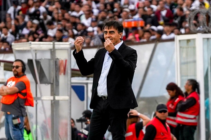 Gustavo Quinteros Colo Colo Gustavo Quinteros Colo Colo