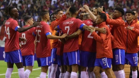 Costa Rica en festejo de gol.