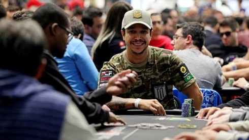 Felipe Mojave é um dos mais conhecidos jogadores de poker do Brasil (Foto: Luis Bertazini/BSOP)