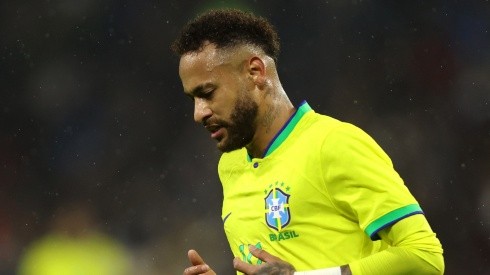 Neymar no definió su futuro en la selección brasileña.