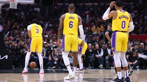 Anthony Davis, LeBron James y Russell Westbrook en Los Angeles Lakers