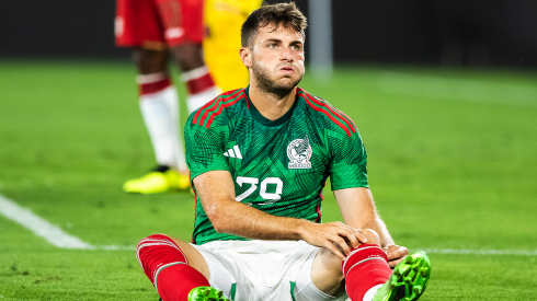 Santiago Giménez, uno de los ausentes en la convocatoria de México para el Mundial de Qatar 2022