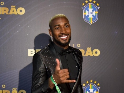 Gerson 'surpreende' Flamengo com mensagem na web e Nação se empolga