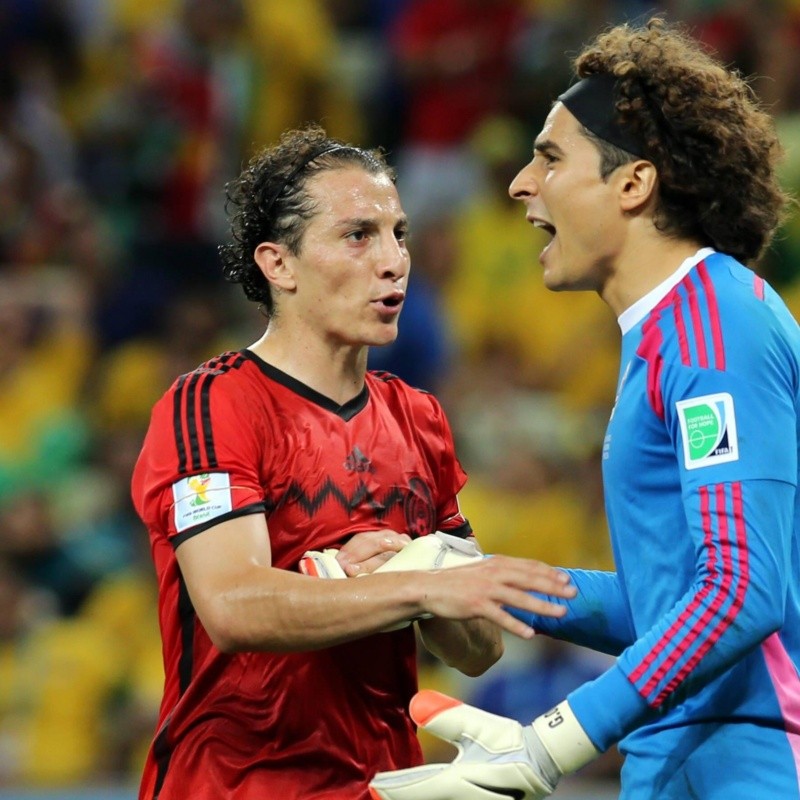 Ochoa y Guardado se codean con cinco monstruos de los Mundiales