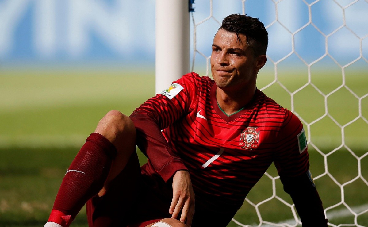 Jogador 'mais forte do Mundo' vê Ronaldo a entrar no wrestling: «Fazia o  'Siiim' e saltava para bater no adversário» - O diário de CR7 - Jornal  Record