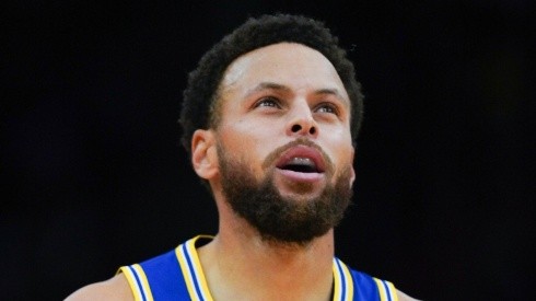 Stephen Curry con Golden State Warriors en NBA 2022