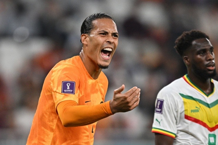 Van Dijk es el capitán del conjunto neerlandés. (Getty Images)