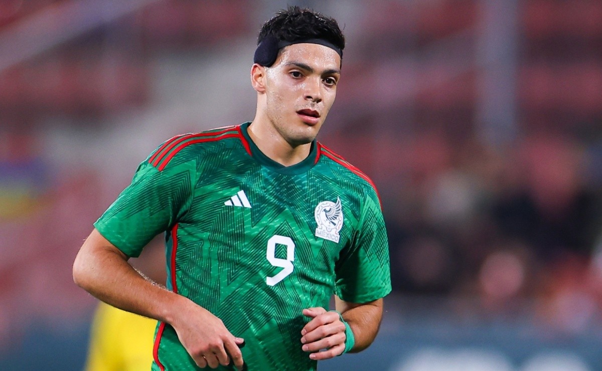 Qatar 2022: Why is Raul Jimenez not starting for Mexico vs Poland? - Bolavip US