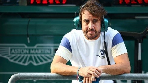 Alonso estreou pela Aston Martin em teste