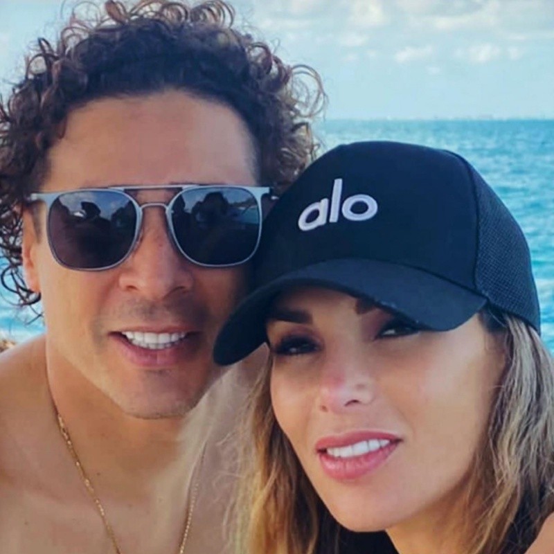 ¿Quién es la esposa de Memo Ochoa?